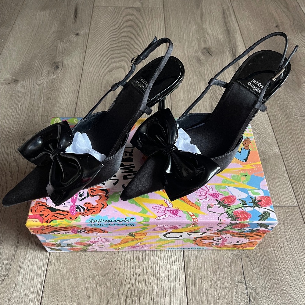 Jeffrey Campbell Black Satin Patent Pump
